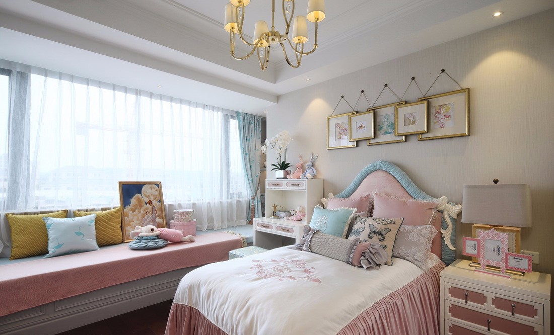 石膏線條吊頂粘連法