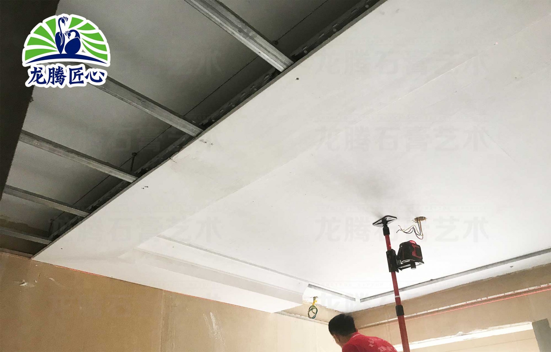 湖南龍騰上門安裝二級石膏線條吊頂 湖南龍騰上門安裝二級石膏線條吊頂